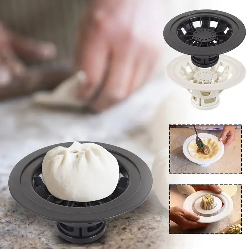 Moule à raviolis et baozi Cuisine Univers, indispensable pour préparer des raviolis maison en quelques minutes. Grâce à cet ustensile de cuisine innovant, réalisez facilement des raviolis et baozi parfaitement formés, dignes d'un chef. Idéal pour ceux qui aiment la cuisine rapide, simple et efficace, ce moule assure un gain de temps considérable et des résultats parfaits à chaque utilisation. Ne manquez pas notre offre exclusive avec livraison gratuite et prix promotionnel aujourd'hui seulement.